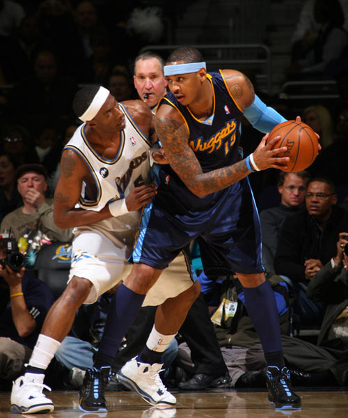 持在高水平 持在高水平