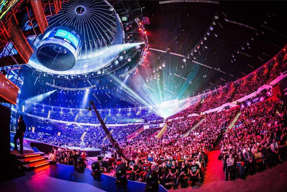 还带来了创 还带来了创